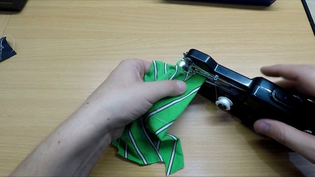 Швейная машинка электрическая портативная смотреть онлайн