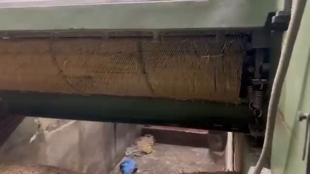 Иран Как делают спички От бревна до изделия