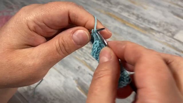 Узоры спицами. Объёмный, рельефный узор. Knitting patterns . Volumented, relief pattern.