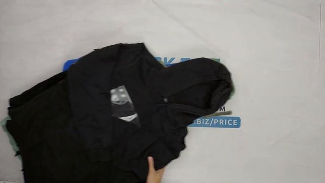 33518 Толстовки х/б, флис,секонд (1 кат), 38пак, 9.85 кг, 4.85€/кг смотреть онлайн