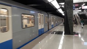 81-760/761 "Ока" на станции "Петровский Парк" (19.10.2018) [архив]