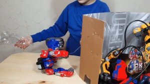 Роботы Трансформеры - Бамблби - Боевые Роботы, Распаковка и обзор Игрушек - видео для детей