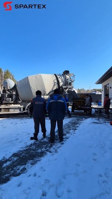 ЗАЛИВКА СТЯЖКИ ПОЛА. ТОЛЩИНА СТЯЖКИ 90 мм | SPARTEX | #кирпич смотреть онлайн