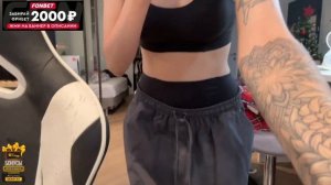 Малышка забыла надеть трусики ДО КОНЦА !!!!