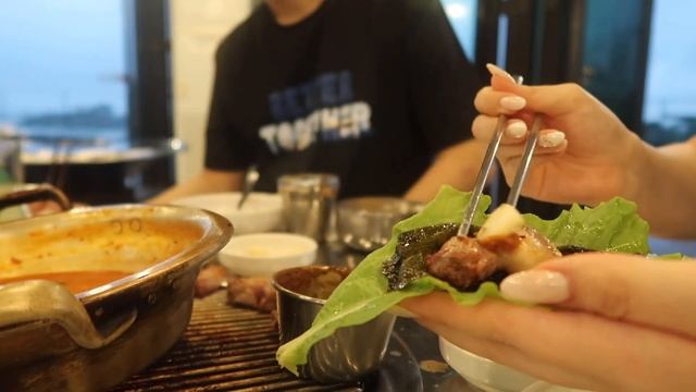 VLOG ep7 신혼여행•먹방•흑돼지•마지막 날 Медовый месяц•Последний день Honeymoon•tons of food•Last day on Jeju смотреть онлайн