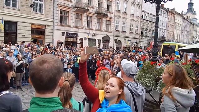 Флешмоб. День незалежності. Львів 2014 смотреть онлайн