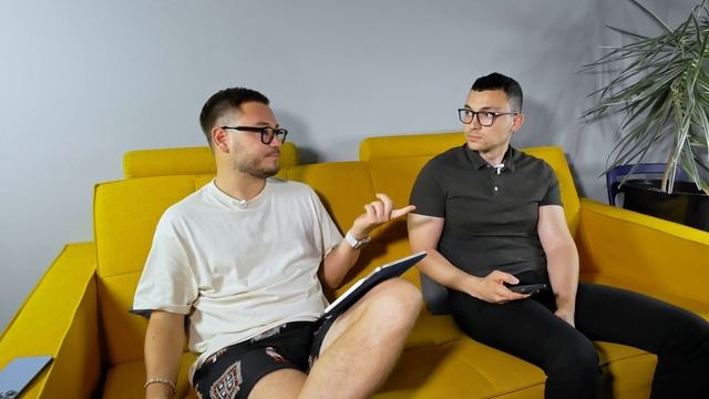 Призываем Илона Маска, обсуждаем рекламную кампанию «Юрент», новый логотип Twitter и Барби-бум