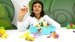 Мультик из игрушек Детский садик - Лепим снеговика - Видео для детей