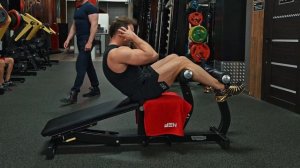 Скручивание на тренажёре Римский стул