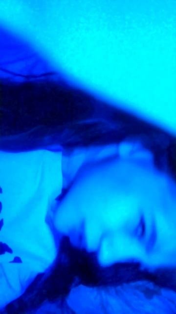 {4:18} моя сестра ключила светильник прям в глаза дура бл смотреть онлайн