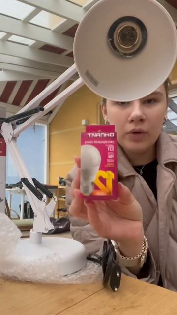 Новая Лампа 💡☺️ обустраиваем рабочее место! #распак? смотреть онлайн