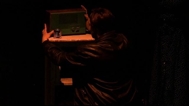 Верь своей собаке  внутри театр 2025