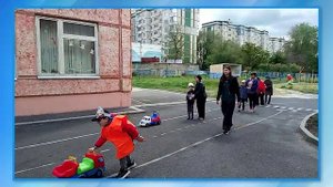 Машины на улицах города