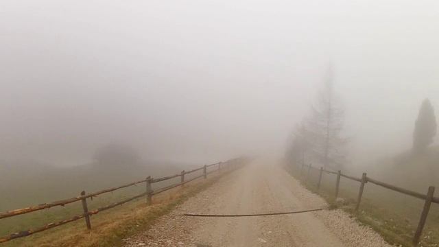 Чуть не ПОТЕРЯЛСЯ в ГОРАХ ОДИН! Опасный Трекинг в горах самостоятельно