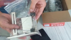 Распаковка — Электрорубанок Ресанта Р-82/800