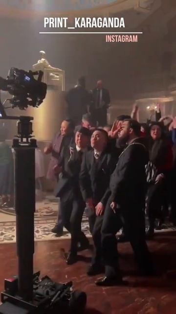 Аджару гудэу футболка с надписью. смотреть онлайн