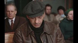 Знакомство в электричке. Из х/ф "Москва слезам не верит"