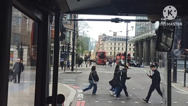 Аня Купер.Гуля оделаАню,повела в театру и презентовала на выставкеблогера,который ваш парфюр прорек смотреть онлайн