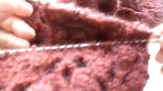 Вяжем рукава на чулочных спицах.We Knit Sleeves On Stocking Knitting Needles.