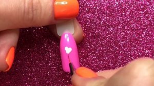 Как легко нарисовать сердечки на ногтях/ Разные варианты и способы