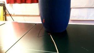 Серия опытов с Теслой, передача энергии на расстоянии.