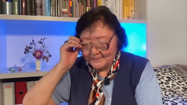 Как сохранить красоту лица, отвечает профессор