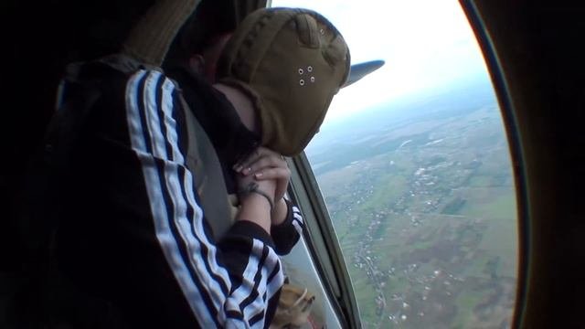 Прыжки с парашютом. Перворазники. Бузовая. 31.08.2014