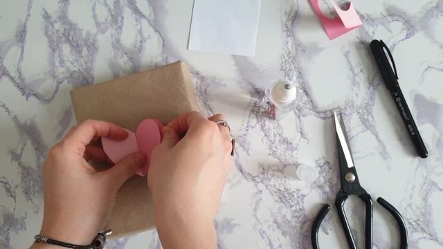 Как украсить подарок за минуту смотреть онлайн