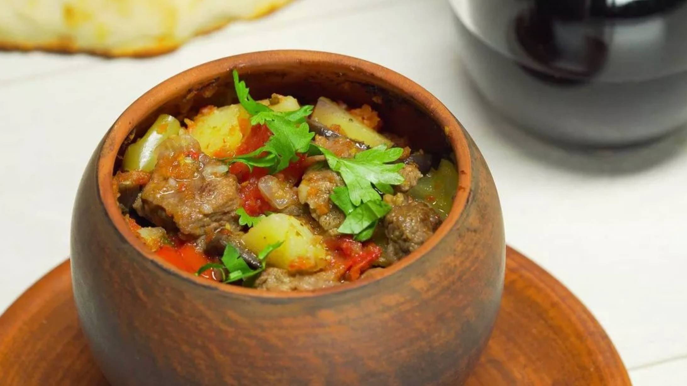 Знаменитые грузинские ЧАНАХИ в горшочках - необычайно вкусно! Рецепт от Всегда Вкусно!