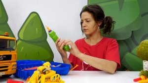 Щенячий патруль и ремонт машинок - Детский садик  - Видео с игрушками для детей