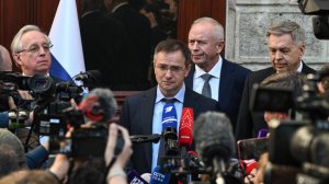 Стамбул ждет переговоры: у дворца Долмабахче дежурит тяжелая техника