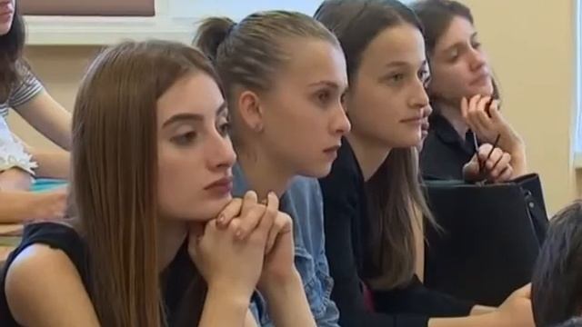 Адгур Харазия в АГУ абх 26.09.2017