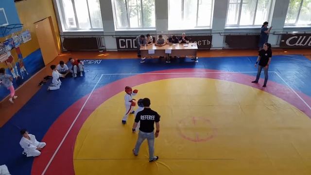 Плужинский Влад рукапашка !!!!! смотреть онлайн