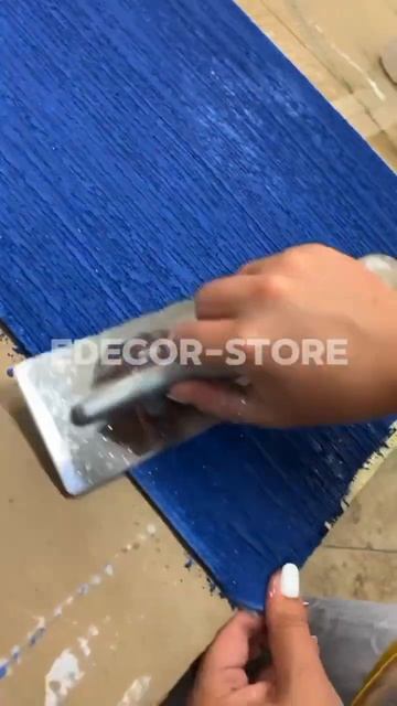 На курсе мы работаем трафаретами, создаём фоновые пок? смотреть онлайн