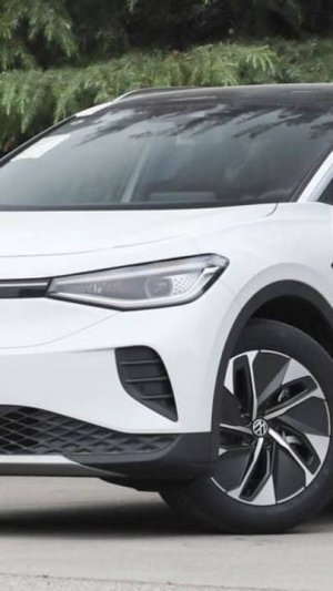 VW ID.4 CROZZ - 3.260.000 руб.