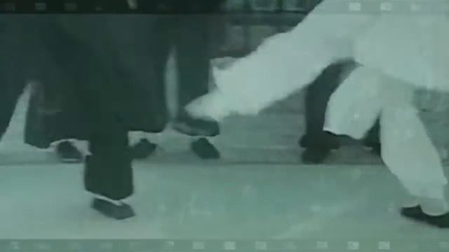 Битва мастеров кунг фу за значок школы Battle of masters of kung fu for school icon смотреть онлайн