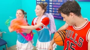 Творческий Челлендж с Блинчиками | Эпичная Битва с Едой от Fun Tun
