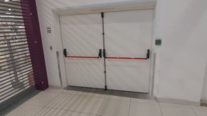 Противопожарная дверь (ворота) EI-60 ТЦ Акварель Ашан. г. Волгоград