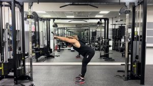 Как выполнить пуловер в кроссовере для широчайших | 2-м