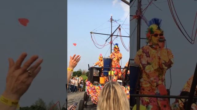 Уличный театр Огненные люди. Корабль смотреть онлайн