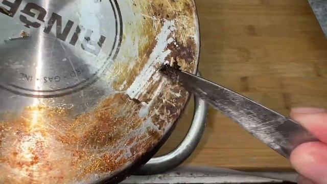 ✅ЧИСТИТ ВСЁ! Без УСИЛИЙ, ЗА 5 минут ЛЮБУЮ ПОСУДУ ОТМОЕТ! смотреть онлайн