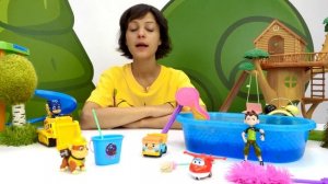 Герои мультиков в детском садике - Супер крылья Джетт и Бен Тен собирают грибы - Видео для детей