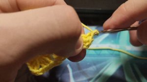 Как связать🧶🧶 бабушкин квадрат для начинающих.За 10 ?