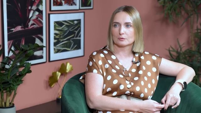 Психолог Лариса Суркова о квадроберах, гаджетах, родительских ошибках и супер-силе трудного возраст смотреть онлайн