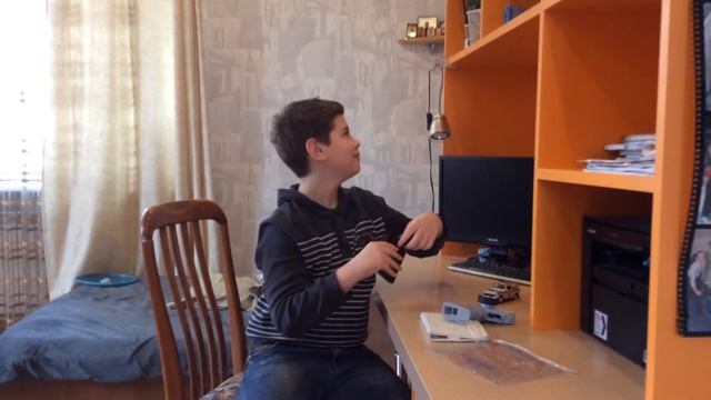 Входит и выходит *~* смотреть онлайн