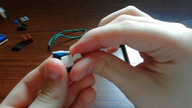 лёгкая и простая конструкция из LEGO арбалет который стреляет! смотреть онлайн