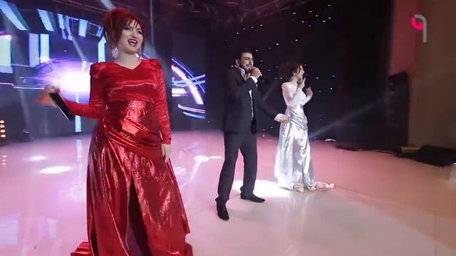 Артур Халатов, Альбина и Фатима Царикаевы Роза белая, смотреть онлайн