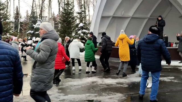 Я ДІВЧИНА МОЛОДА! 16 ДЕКАБРЯ 2023 ТАНЦЫ ХАРЬКОВ УКРАИНА dance kharkiv