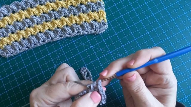 Красивый рельефный узор крючком. смотреть онлайн