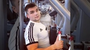 "Тяга Дориана Ятса" от STAR TRAC в фитнес-клубе "Аквамарин"